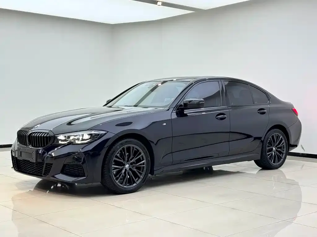 BMW 3 Series — фото 1