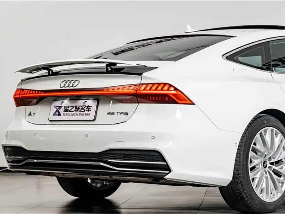 Audi A7 — фото 6