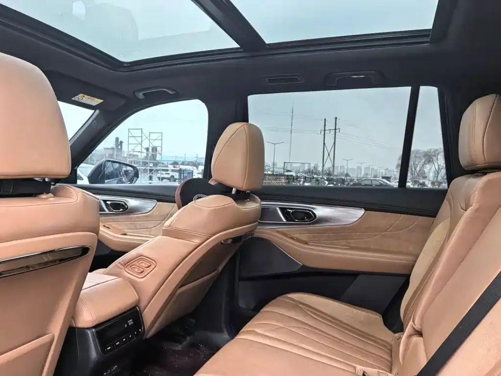 GAC Motor Trumpchi ES9 — фото 4