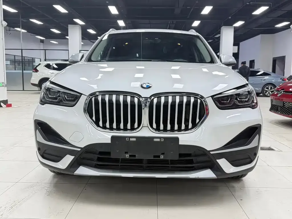 BMW X1 — фото 2