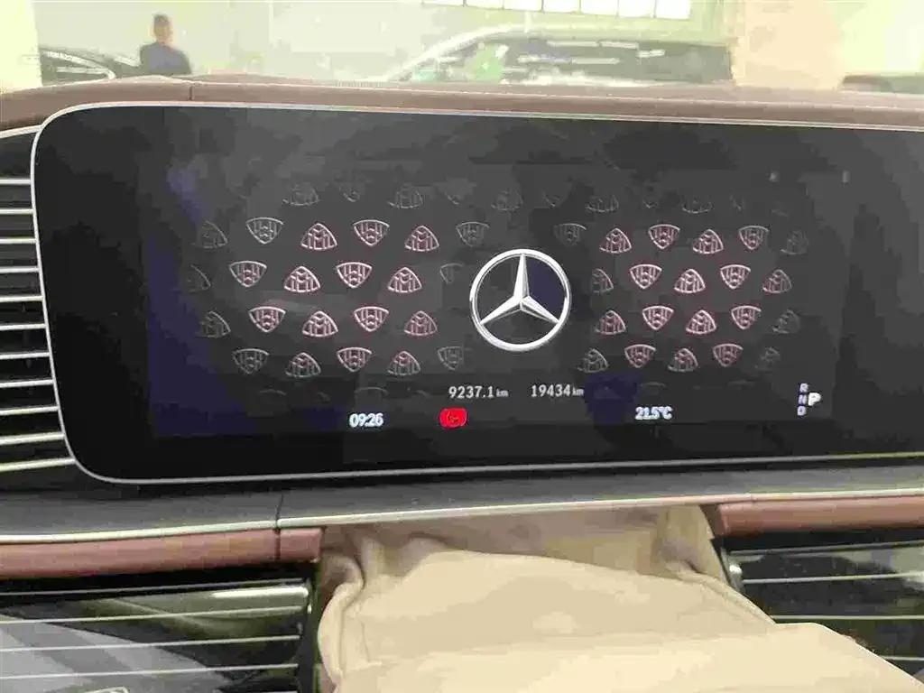 Mercedes-Benz GLS — фото 2