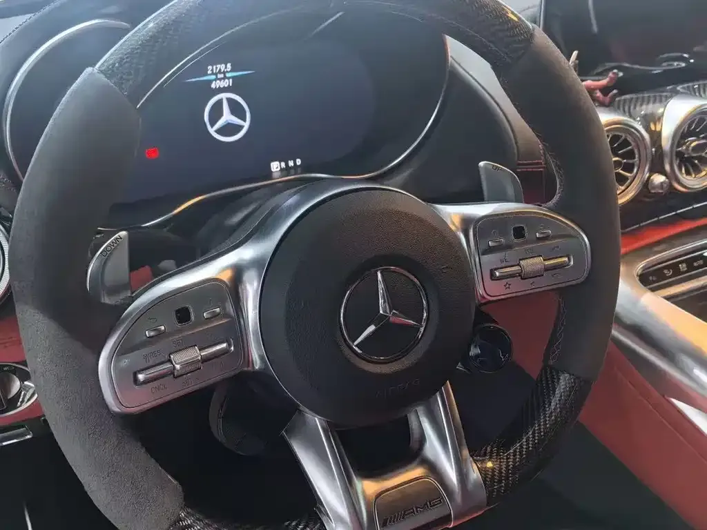 Mercedes-Benz AMG GT — фото 7