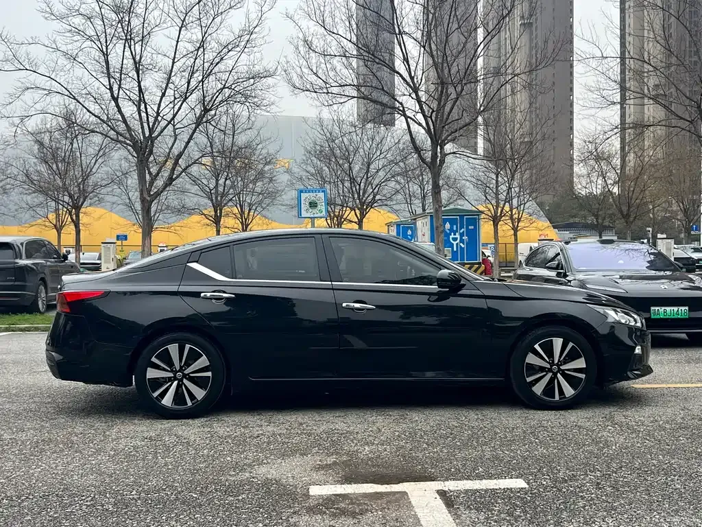 Nissan Teana — фото 10