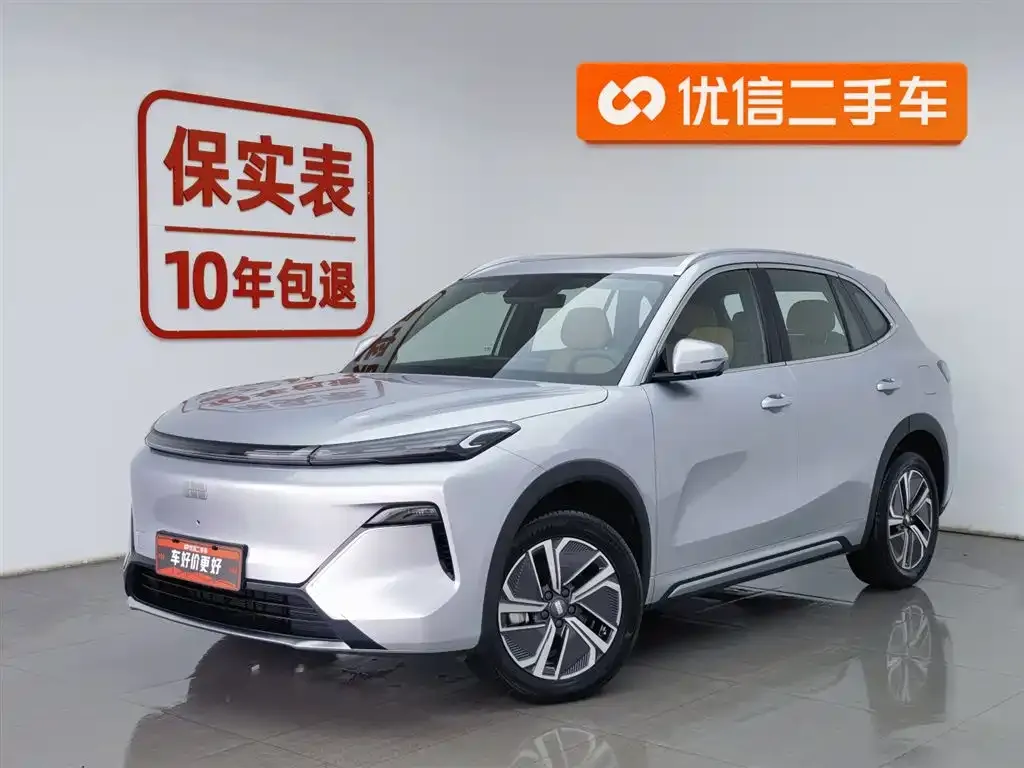 Geely 银河星舰7 — фото 1