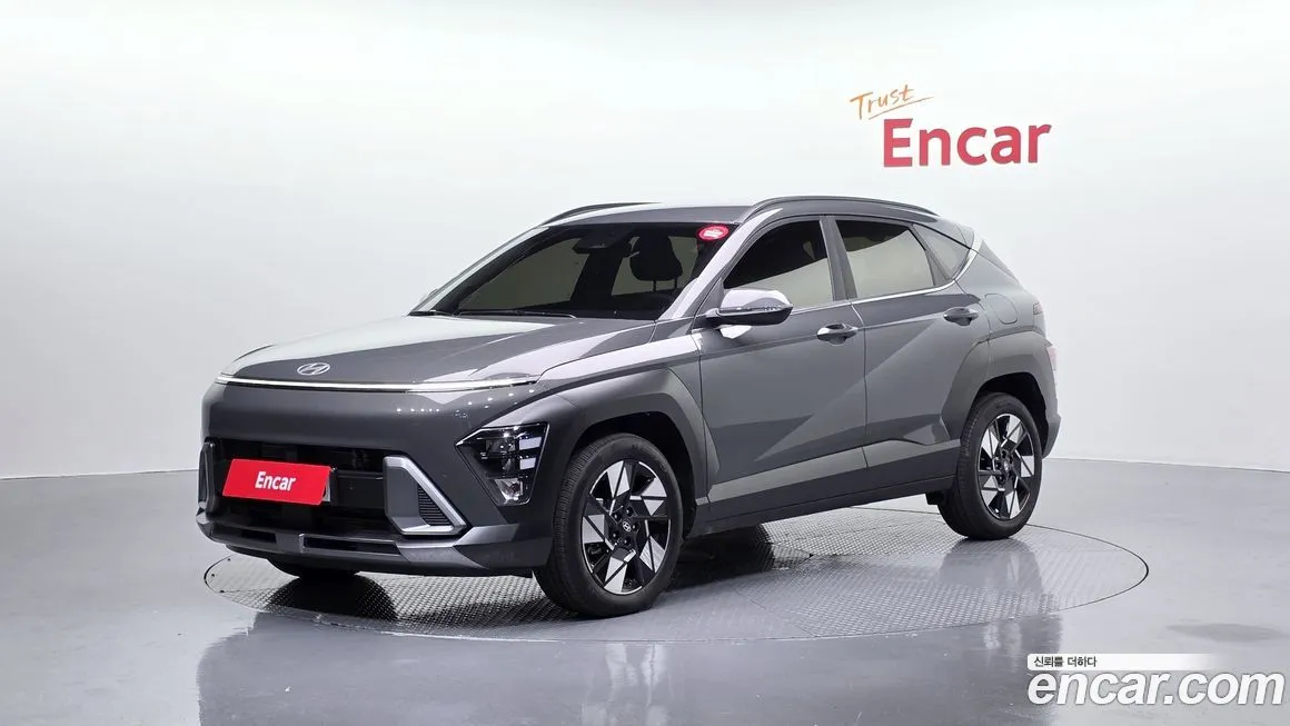 Hyundai Kona — фото 1