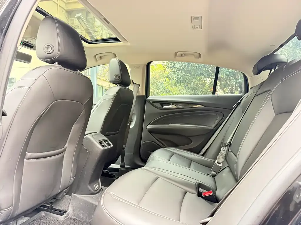 Buick Regal — фото 4