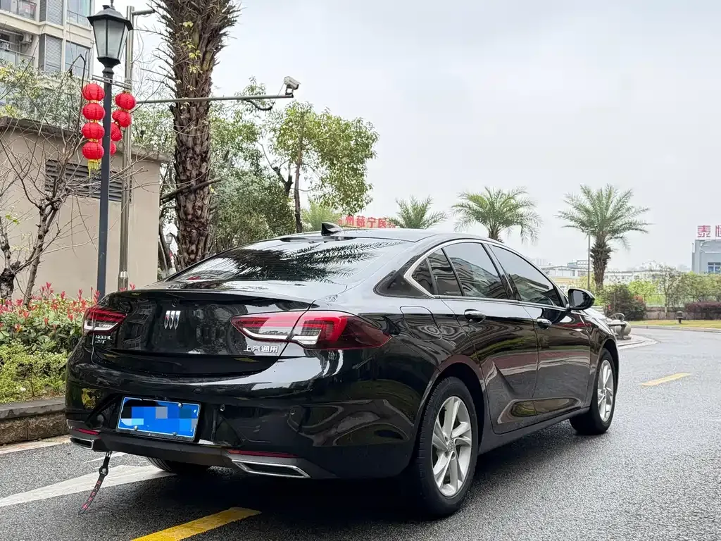 Buick Regal — фото 7