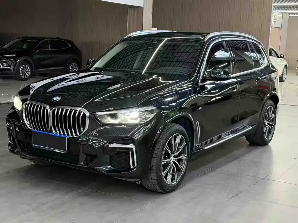 BMW X5 — фото 1