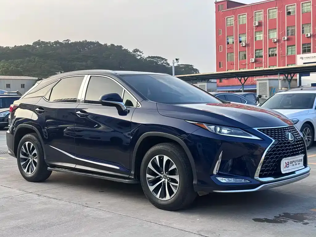 Lexus RX — фото 4