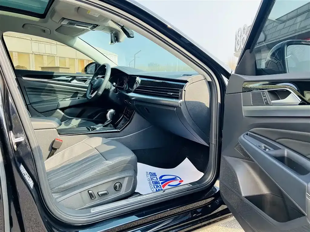 Volkswagen Passat — фото 8