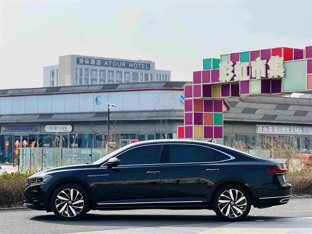 Volkswagen Passat — фото 3