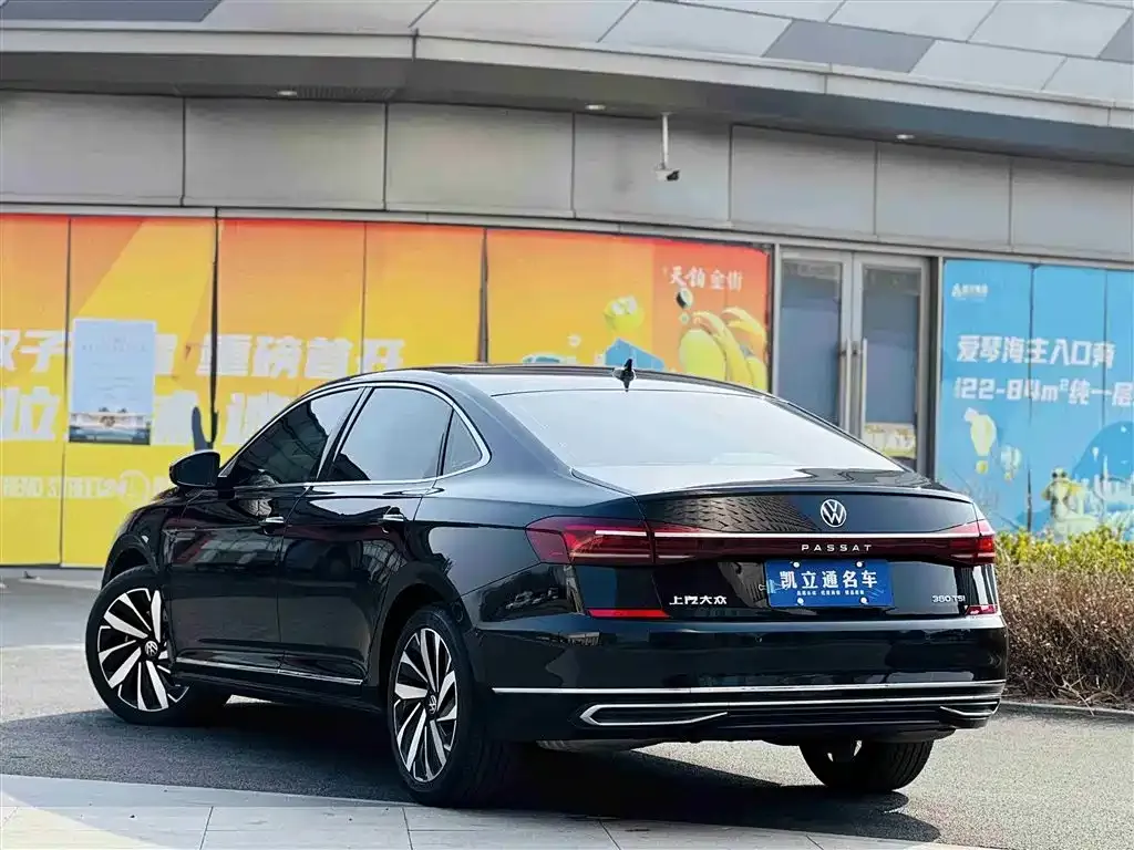 Volkswagen Passat — фото 5