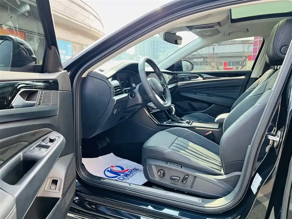 Volkswagen Passat — фото 9