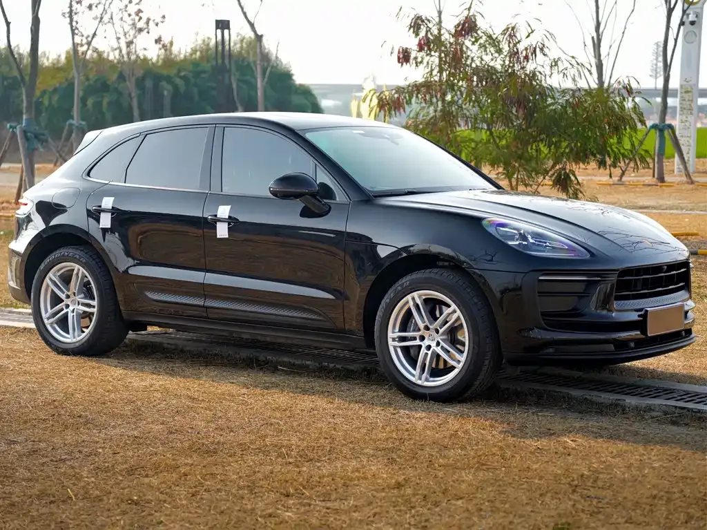 Porsche Macan — фото 9