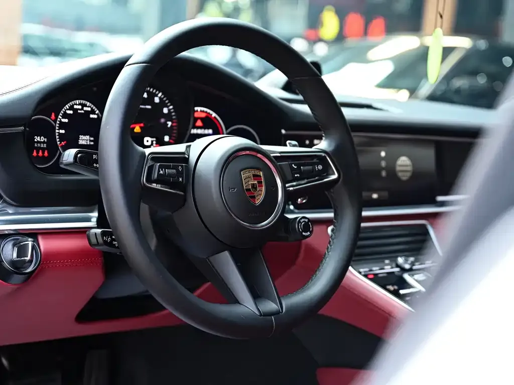 Porsche Panamera — фото 9