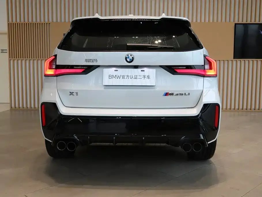 BMW X1 M35Li — фото 6