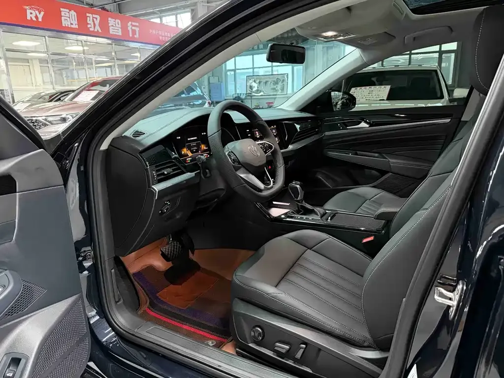 Volkswagen Passat — фото 7