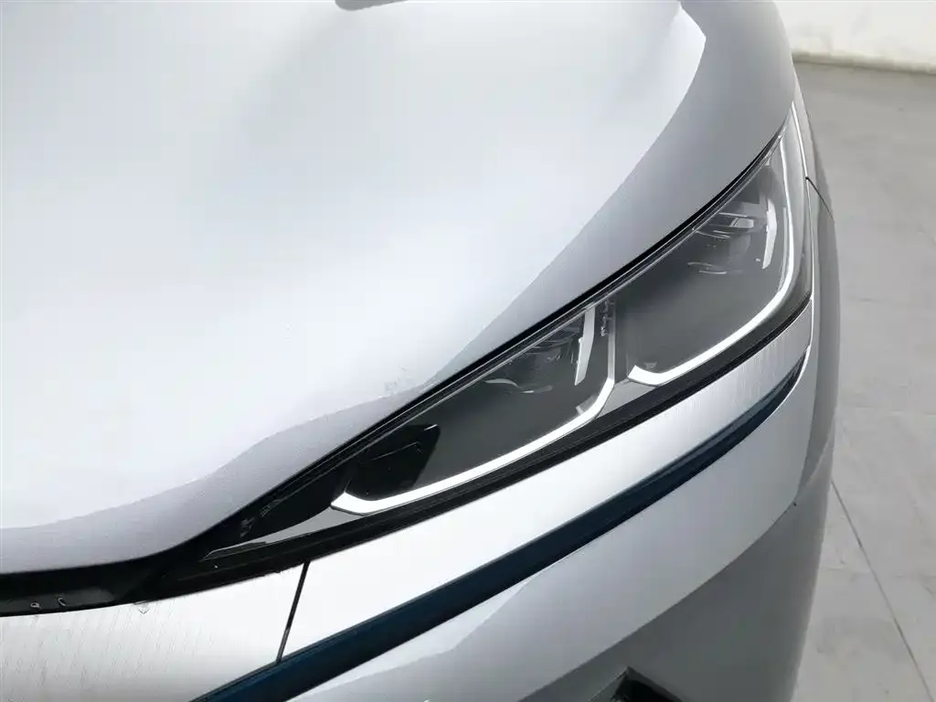 BYD Qin L — фото 8