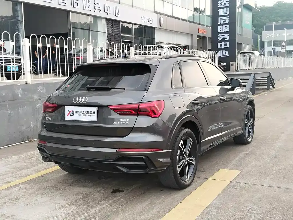 Audi Q3 — фото 5