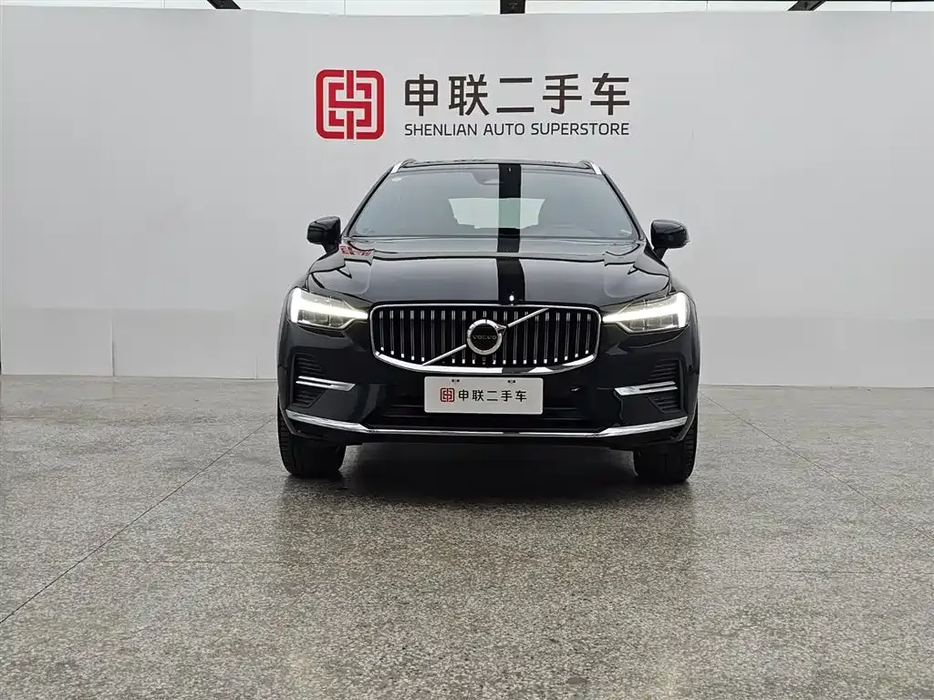 Volvo XC60 — фото 7