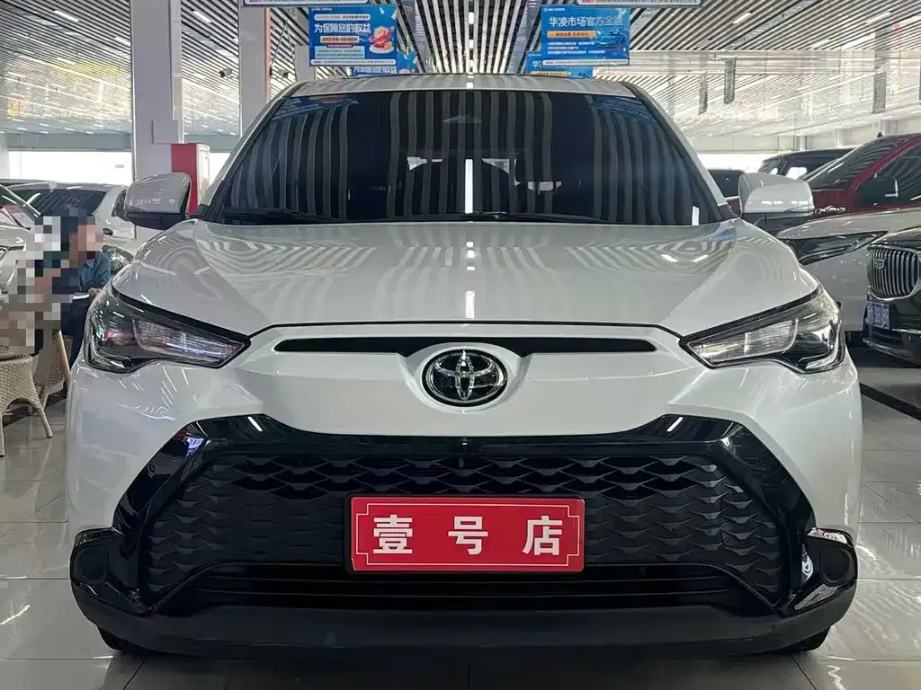 Toyota Frontlander — фото 8