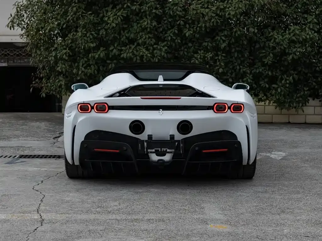 Ferrari SF90 — фото 9