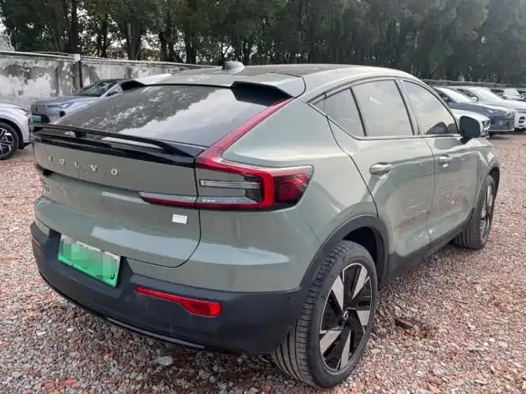 Volvo C40 — фото 2