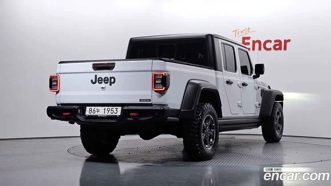 Jeep Gladiator — фото 3