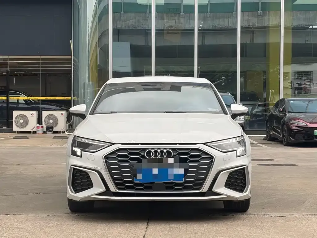 Audi A3 — фото 3