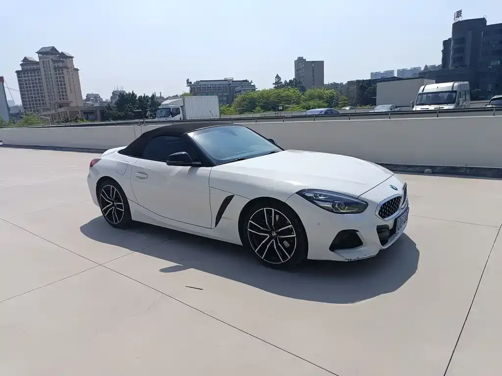 BMW Z4 — фото 3