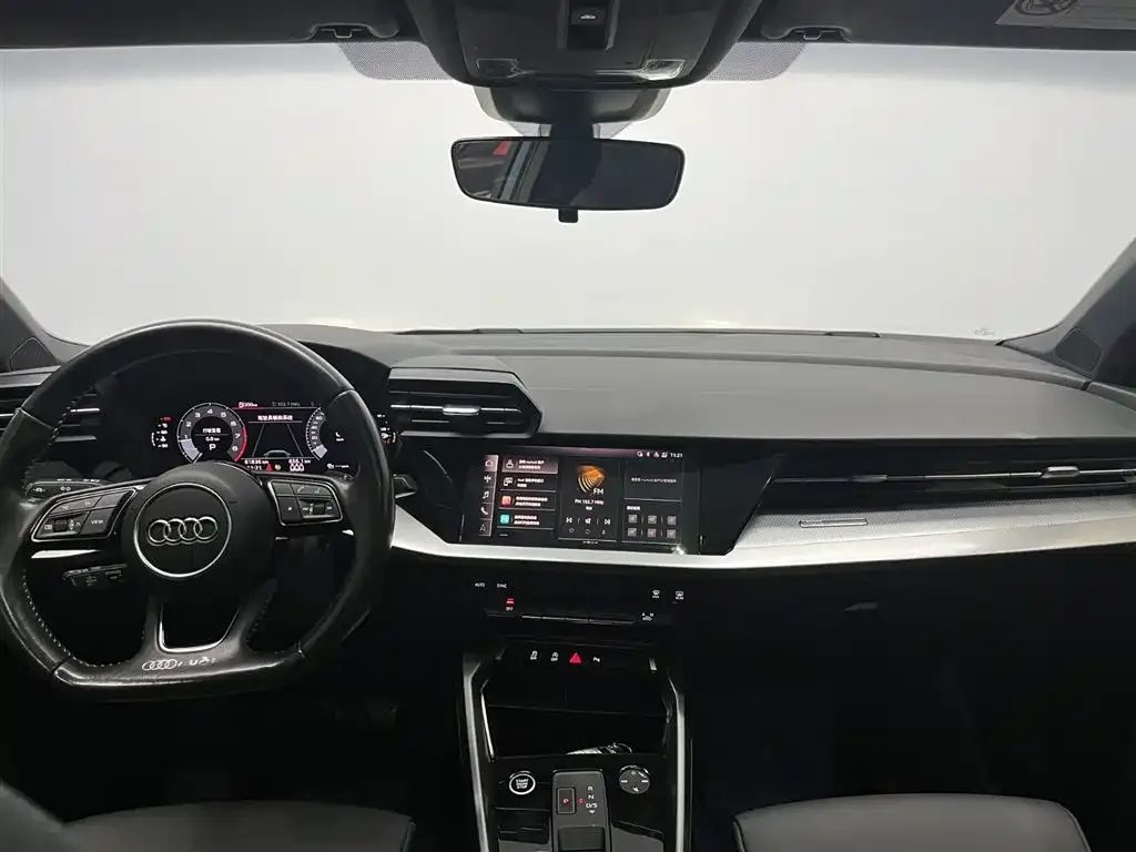 Audi A3 — фото 3