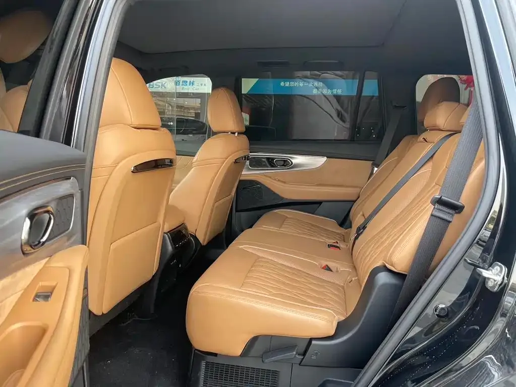 GAC Motor Trumpchi GS8 — фото 2
