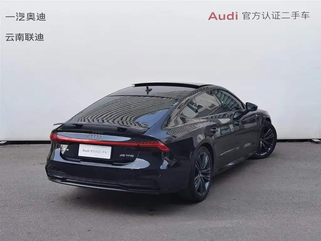 Audi A7 — фото 8