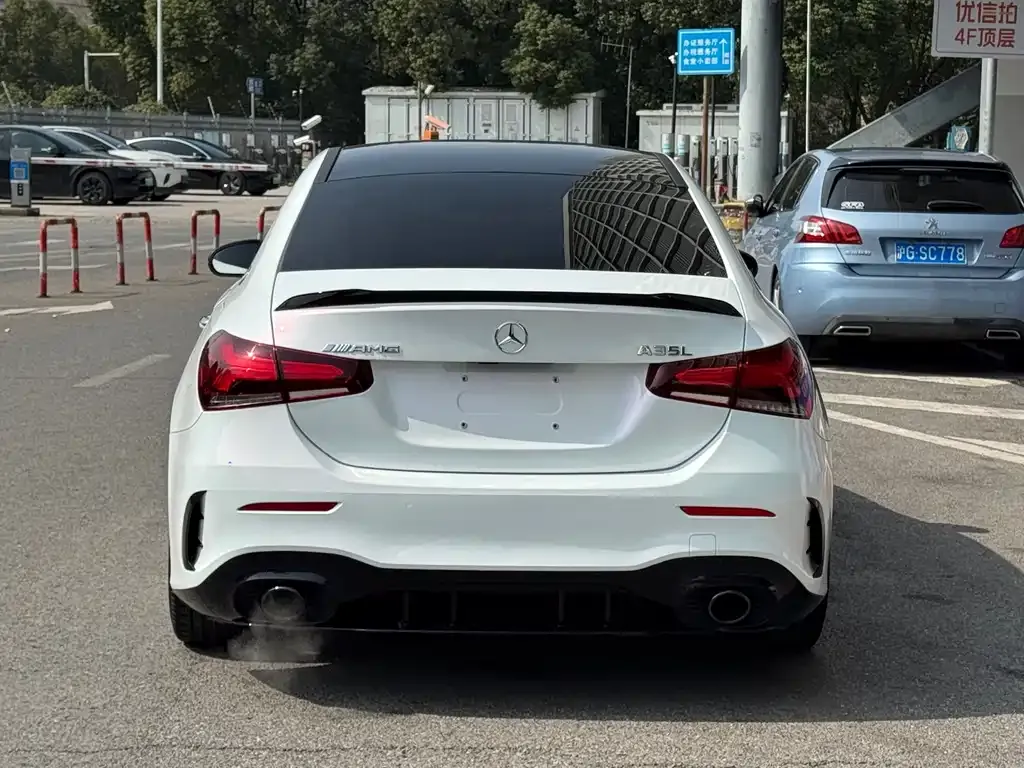 Mercedes-Benz A-Class AMG — фото 9