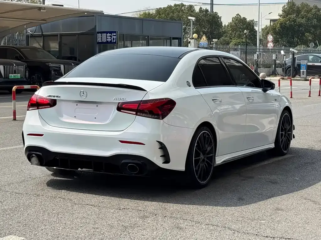 Mercedes-Benz A-Class AMG — фото 7