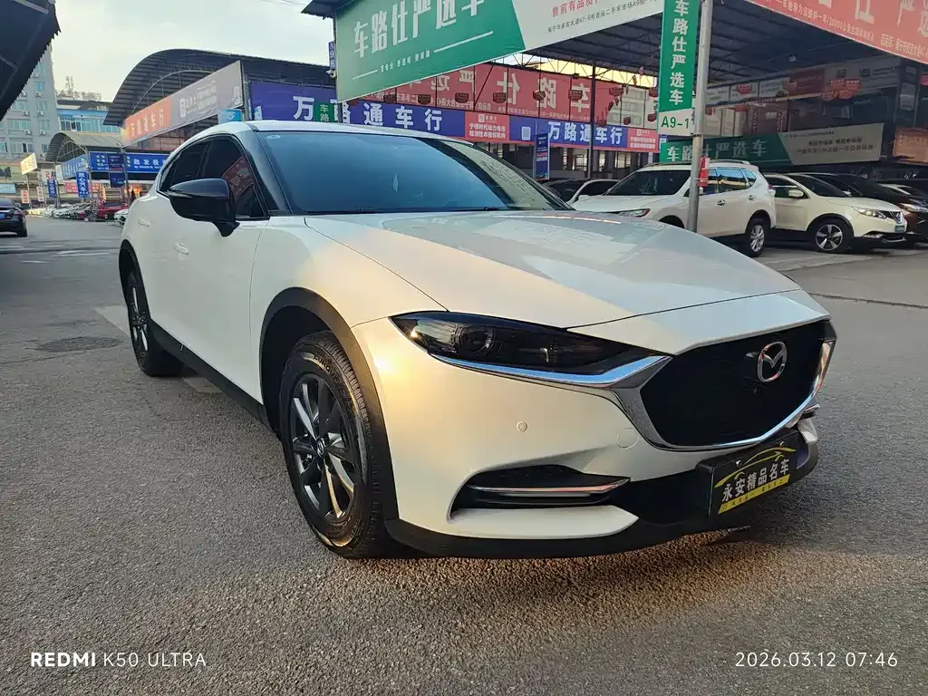 Mazda CX-4 — фото 8