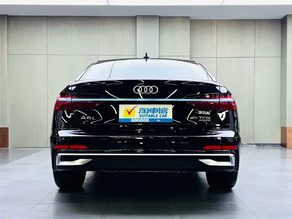 Audi A6L — фото 5