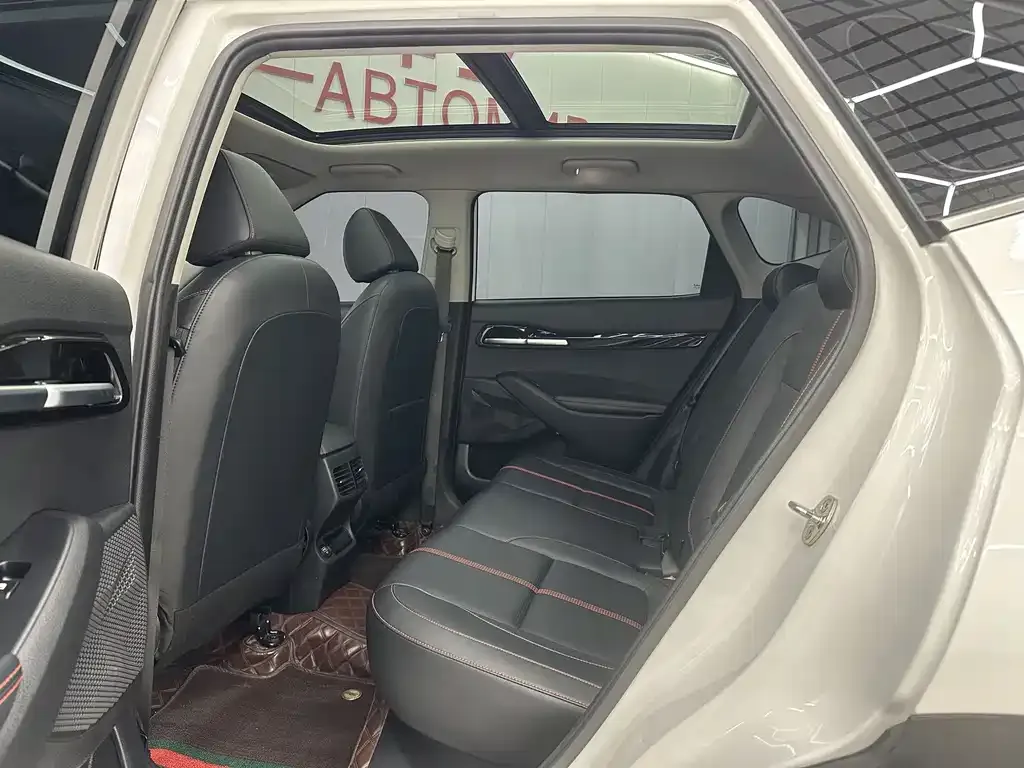 Kia KX3 — фото 3