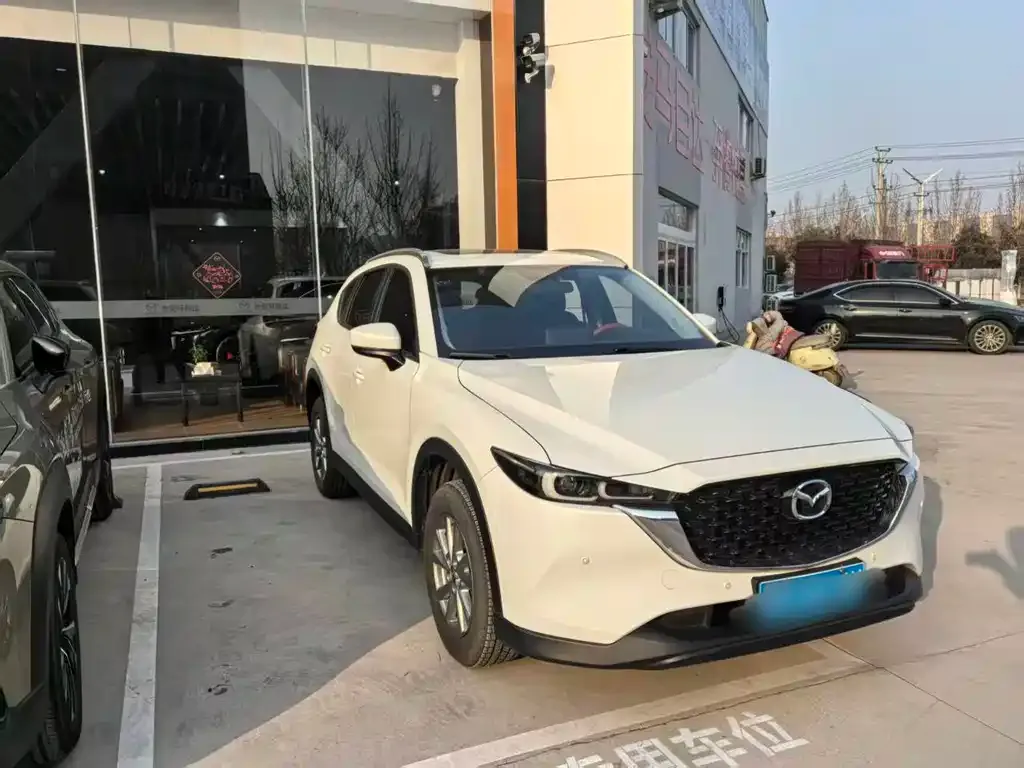 Mazda CX-5 — фото 1