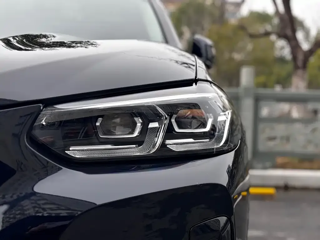 BMW X3 — фото 2