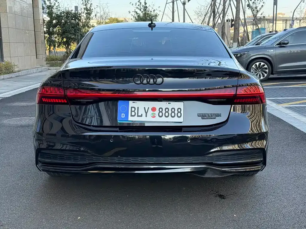 Audi A7L — фото 3