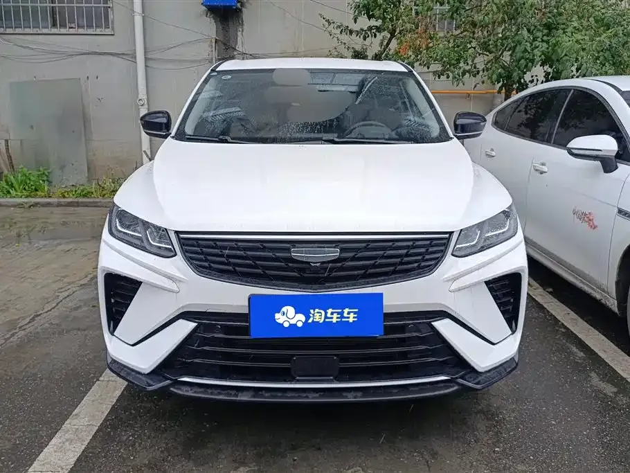 Geely Binyue — фото 10