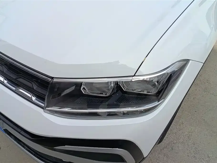Volkswagen T-Cross — фото 6