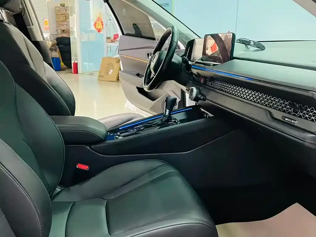 Honda Accord — фото 4