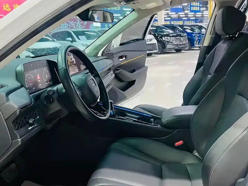 Honda Accord — фото 5