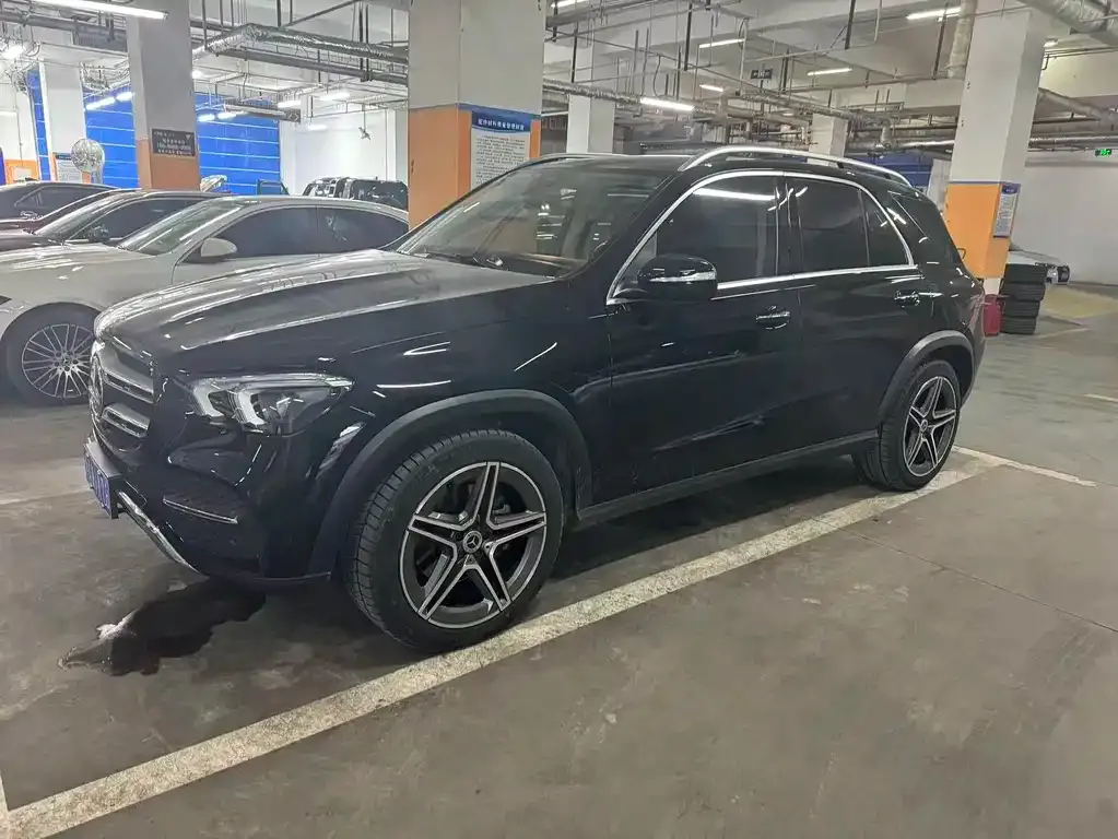 Mercedes-Benz GLE — фото 6