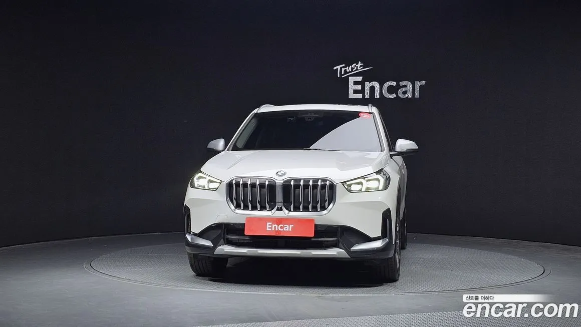 BMW X1 — фото 10