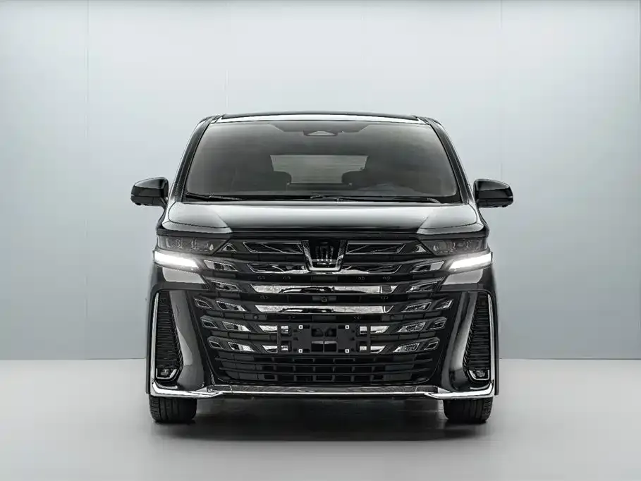 Toyota Vellfire — фото 9
