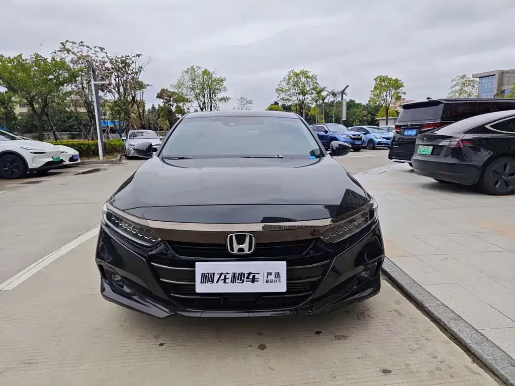 Honda Accord — фото 2