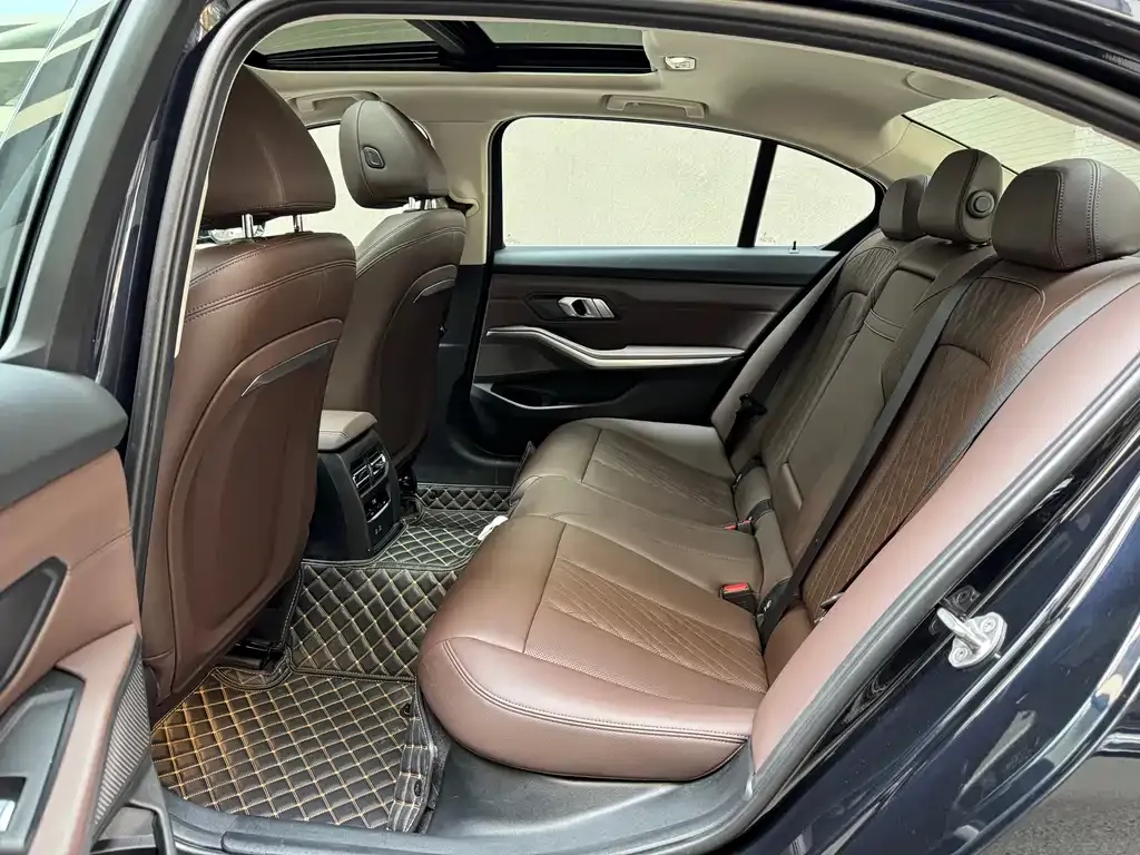 BMW 3 Series — фото 10
